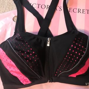 Victoria's Secret Intimates & Sleepwear - Front Close Victoria’s Secret sport bra Victoria's Secret Intimates & Sleepwear - Front Close Victoria’s Secret sport bra